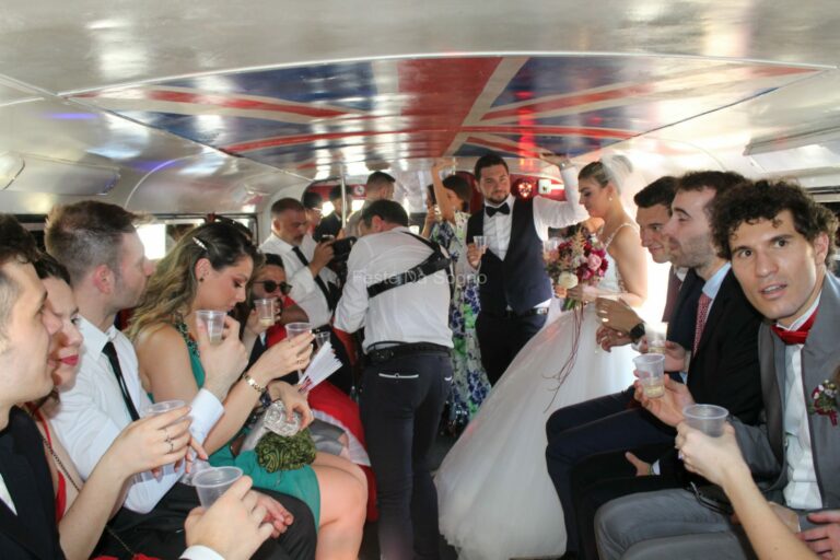 Wedding bus - www.festedasogno.com